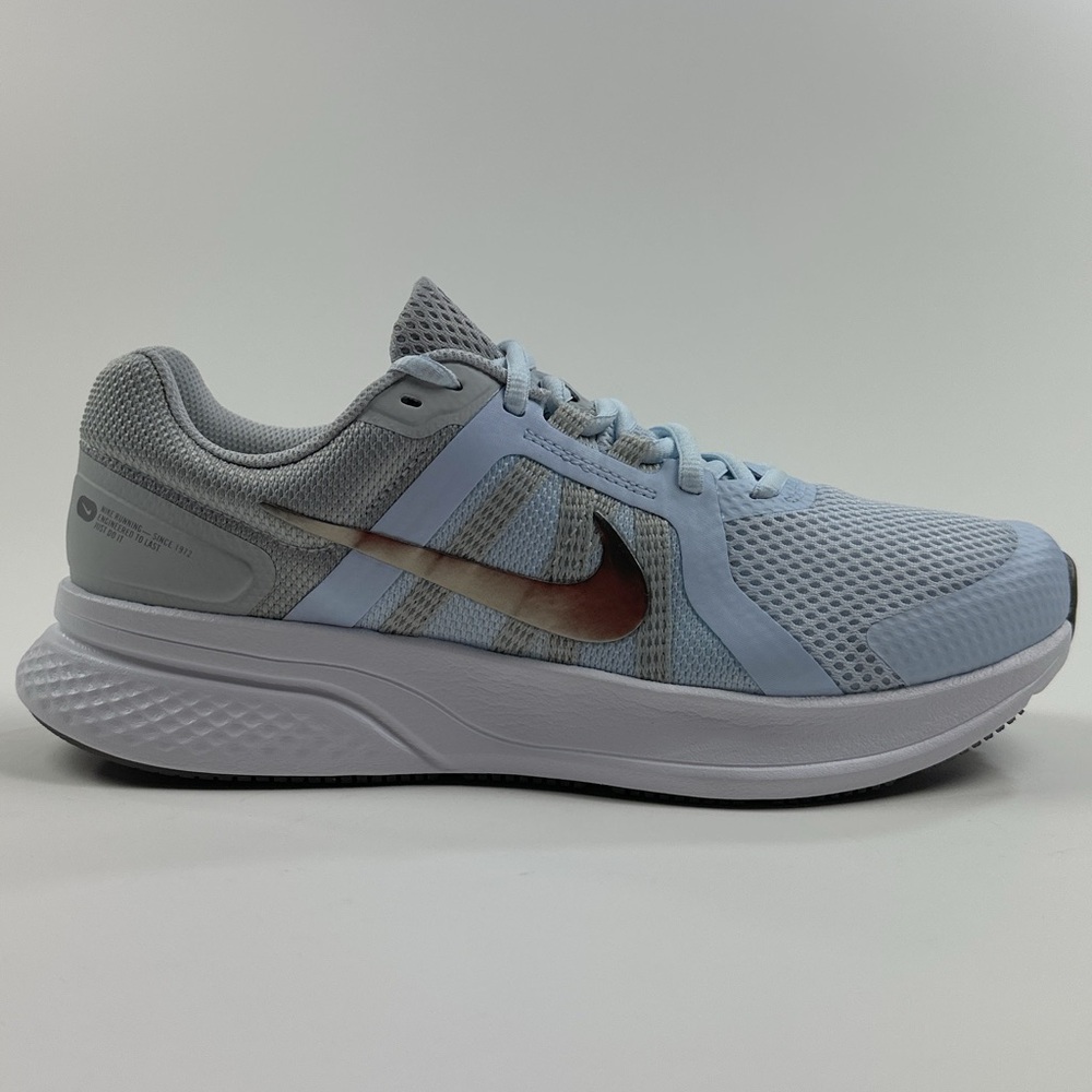 Nike Run Swift 2 Blue White Womens Size 10 Shoes Running Athletic Low CU3528-400